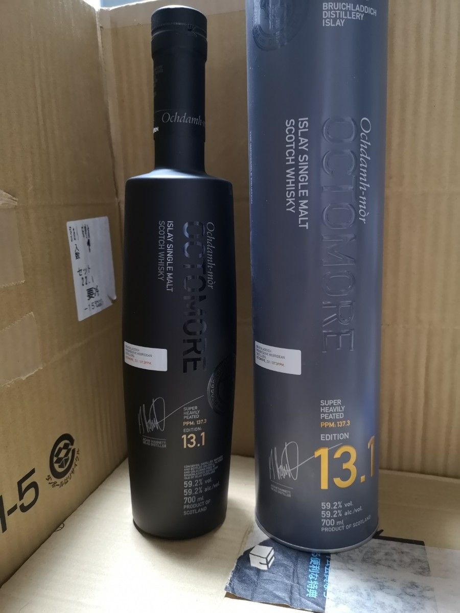 日本初の 700ml オクトモア13.1スコティッシュバーレイ アイラバーレイ