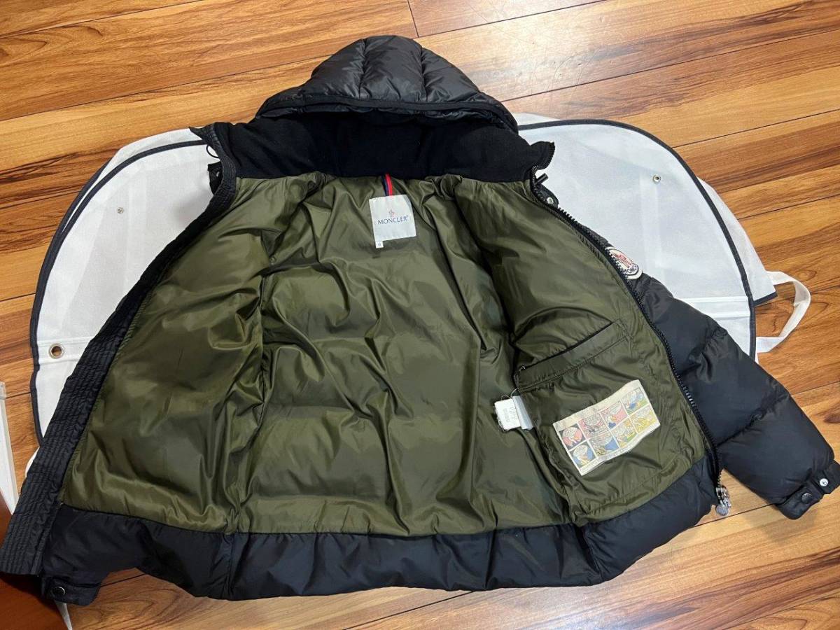 モンクレール 超稀少 ビームス 別注 コラボ 限定マットブラック モンクレール 超稀少 ビームス 別注 コラボ 限定マットブラック