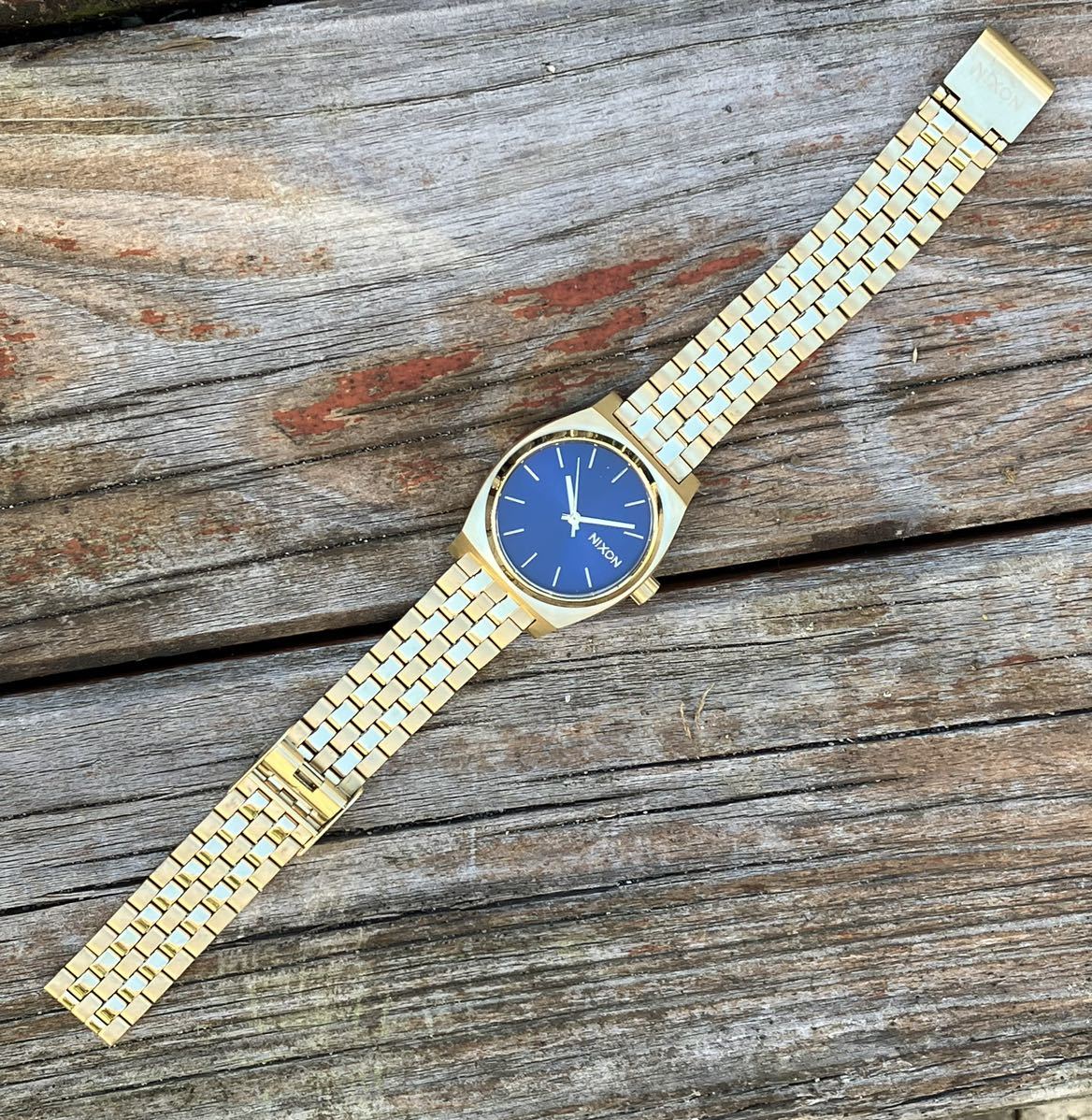 WEB限定】 NIXON ウォッチ ジャンク品 送料無料 ブルーフェイス