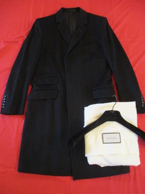 ★【新品・未使用・半額以下】★GUCCI/グッチ/CHESTERCOAT★チェスターコート/5ボタン・グッチ刻印入り/ブラック/48R★_画像1