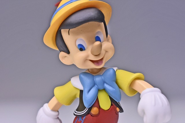 DISNEY * MEDICOM TOY * Pinocchio * ULTRA DETAIL FIGURE * Disney *meti com * игрушка * Pinocchio * фигурка * б/у товар 