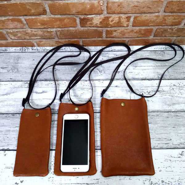  smartphone pouch smartphone shoulder leather smartphone smartphone case smartphone inserting iPhone Android leather cow leather hand made shoulder .. Brown LL size 