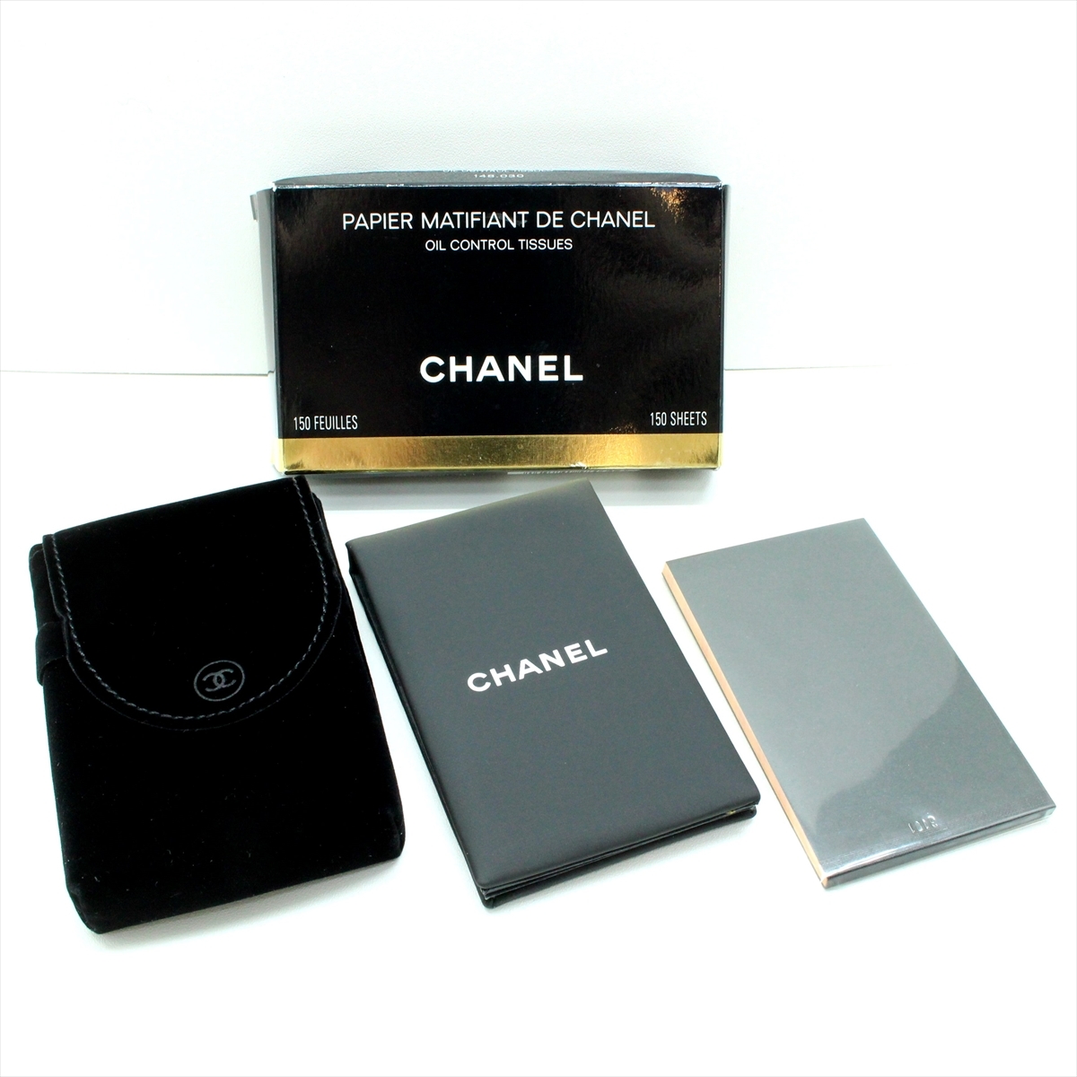 Review, Papier Matifiant de Chanel Oil Control Tissues & the Origins of  Chanel's Interlocking 'C's