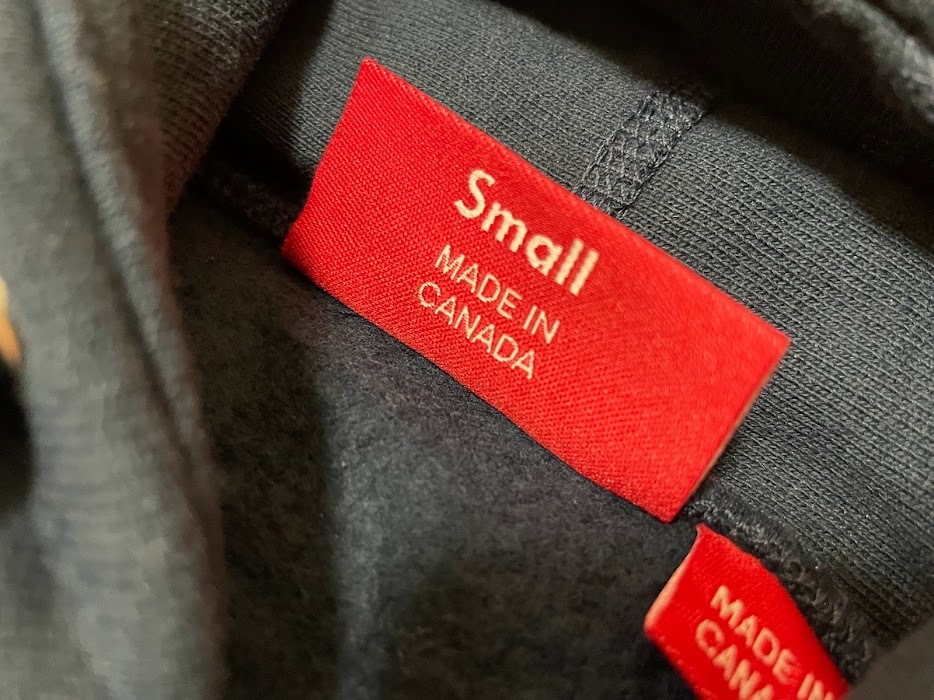 春のコレクション春のコレクションSupreme Box Logo Hooded S ネイビー