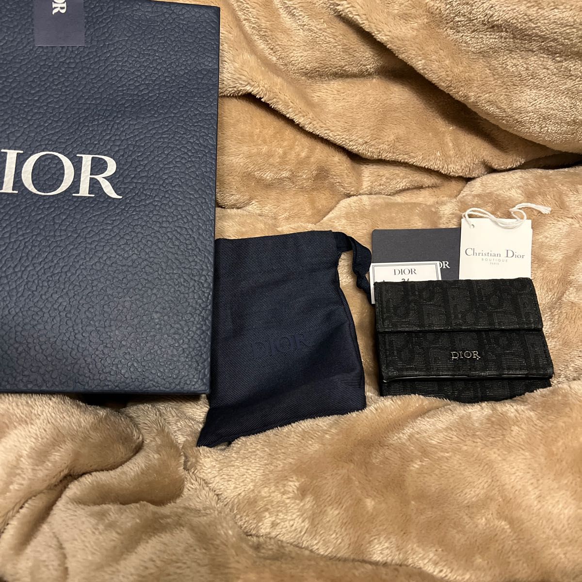 Dior 三つ折り財布 レディースファッション 財布 shottys.com