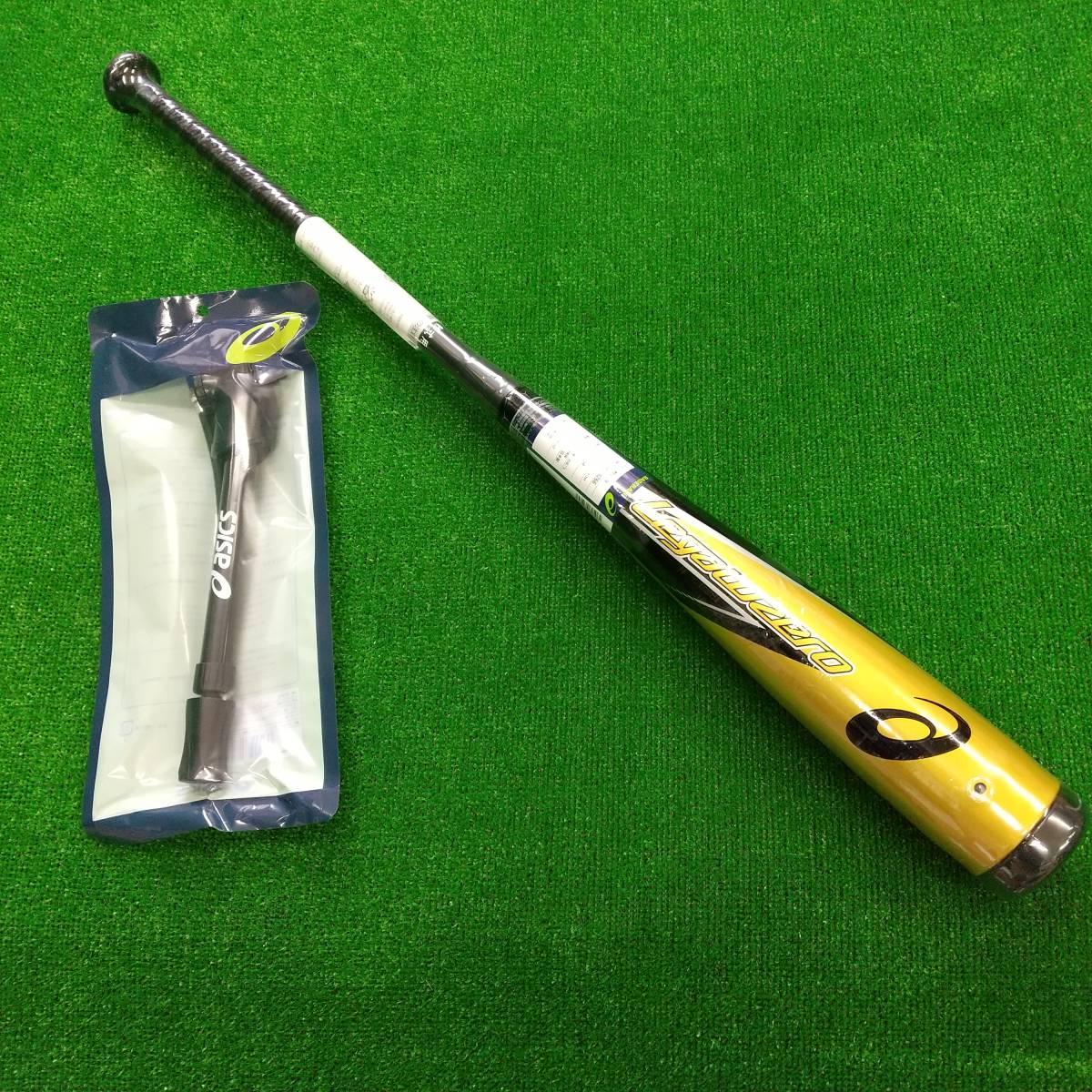 22 新品 アシックス レガートゼロ 軟式用バット 84cm 3121A266 901