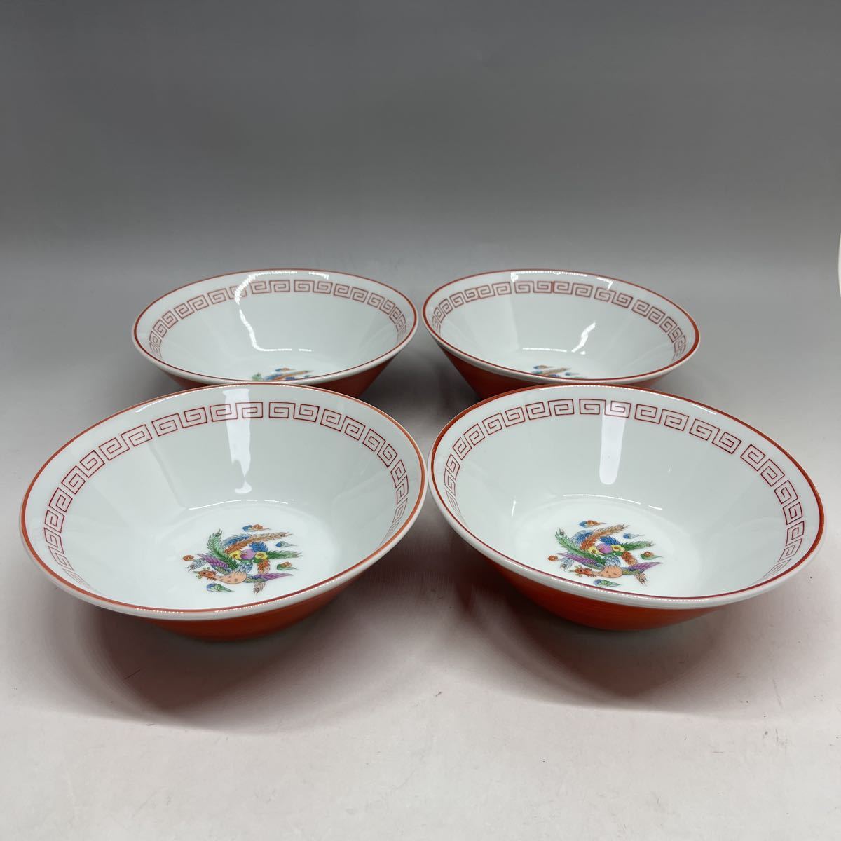 C72 ラーメンどんぶり 大清乾隆年製 ラーメン茶碗 雷紋 鳳凰絵 四客 中華皿の画像2