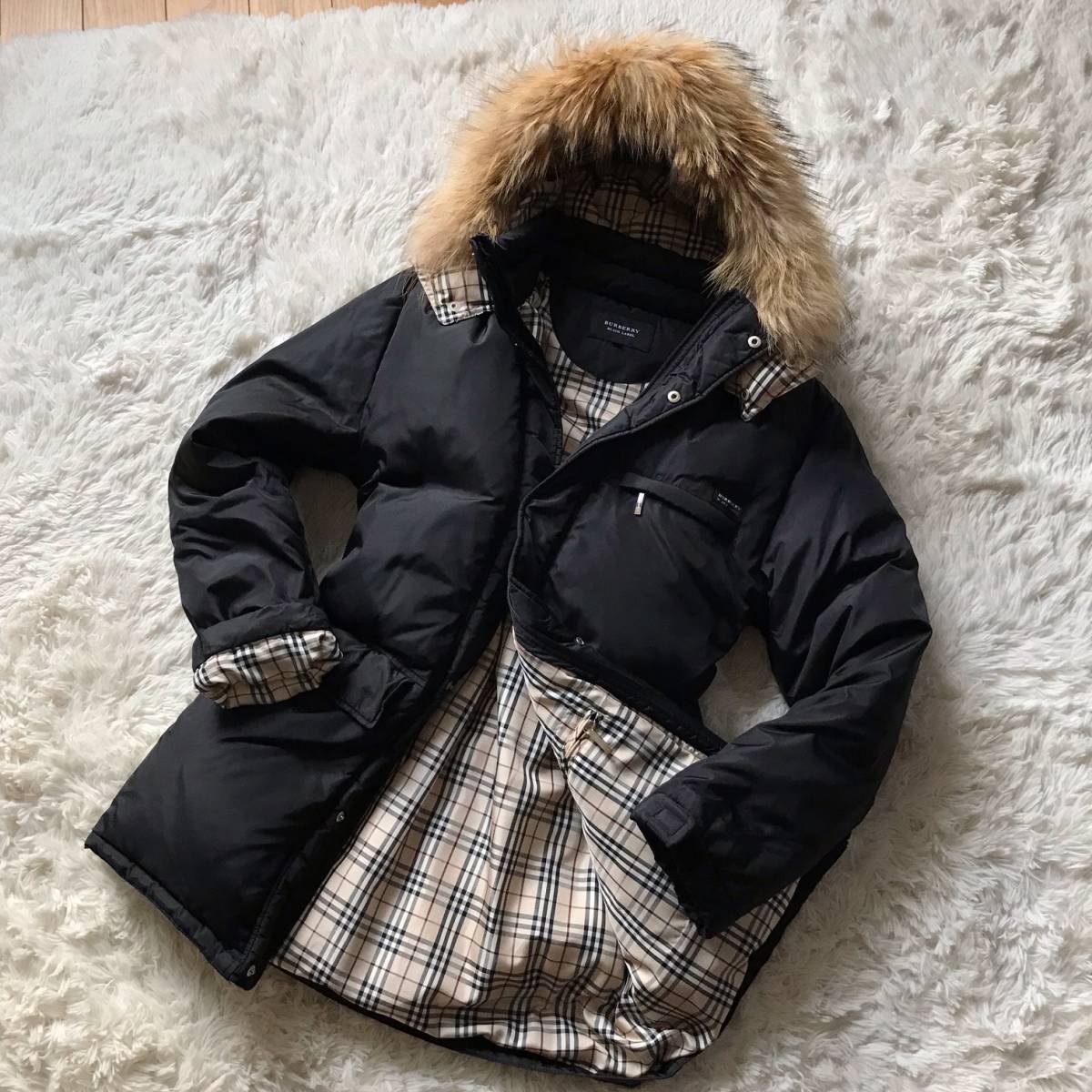 いいスタイル 極美品 BURBERRY BLACK LABEL 超希少 限定 ファー付