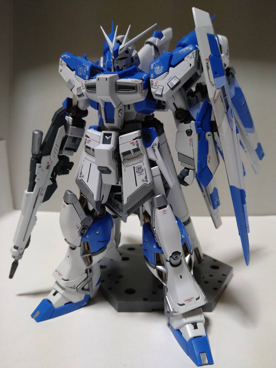 ★RG1/144Hiνガンダム　【素組スミ入れ完成品】_画像1