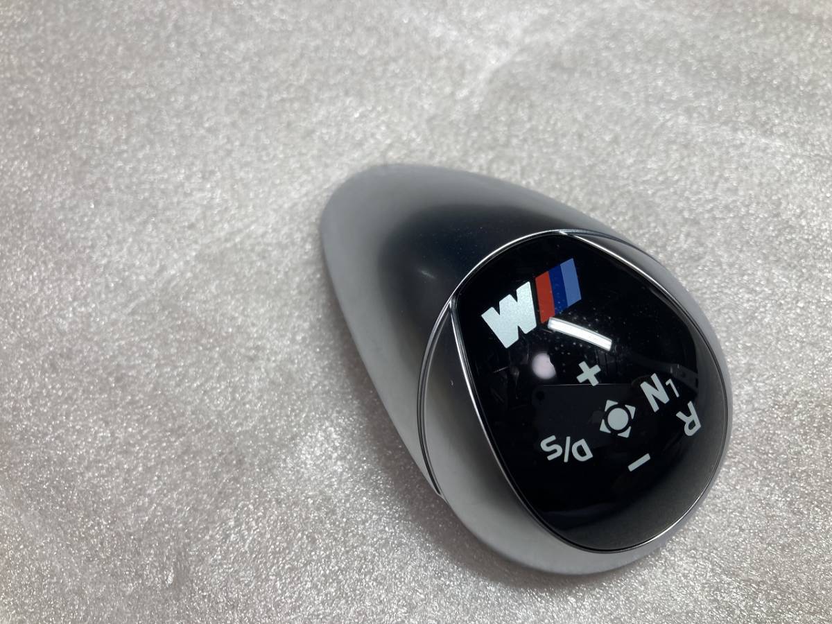 新車外し美品 BMW M3 M4 F80 F82 純正 セレクターレバースイッチ セレクター レバー パネル インパネ インテリアパネル 内装 トリム_画像4