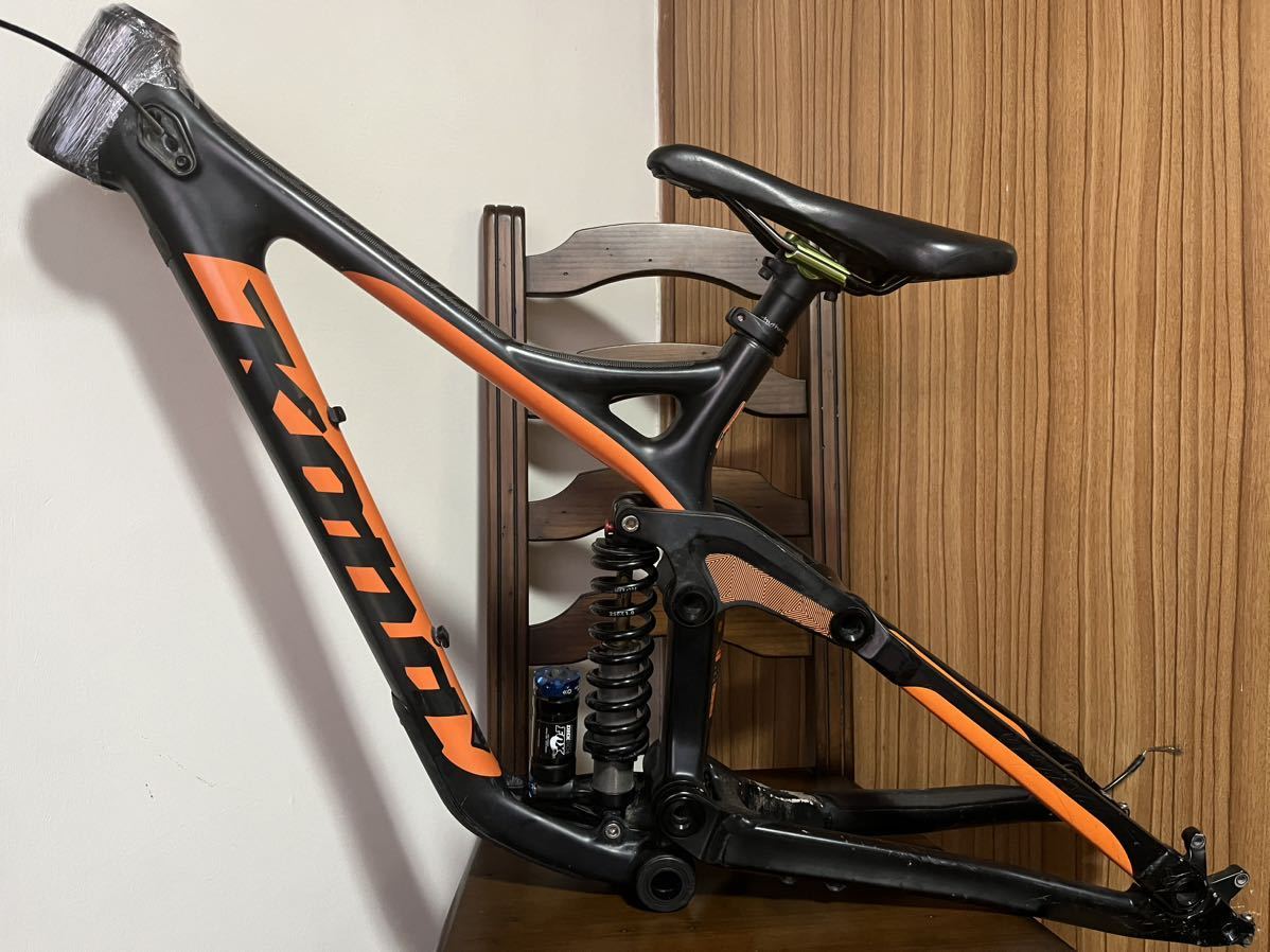 KONA SUPREME OPERATOR 2016 カーボン Sサイズ コナ オペレーター DH 26インチ FOX DHX カシマ