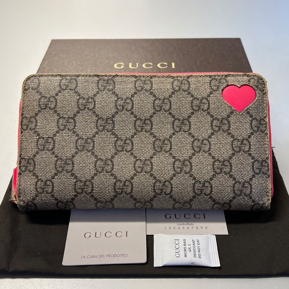 未使用に近い! グッチ GUCCI 財布 長財布 GGスプリーム ラウンド