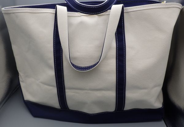 ●L.L.Bean エルエルビーン トートバッグ ラージ サイズ Sattimo バッグ　鞄 ホワイト ネイビー 服飾雑貨_画像2