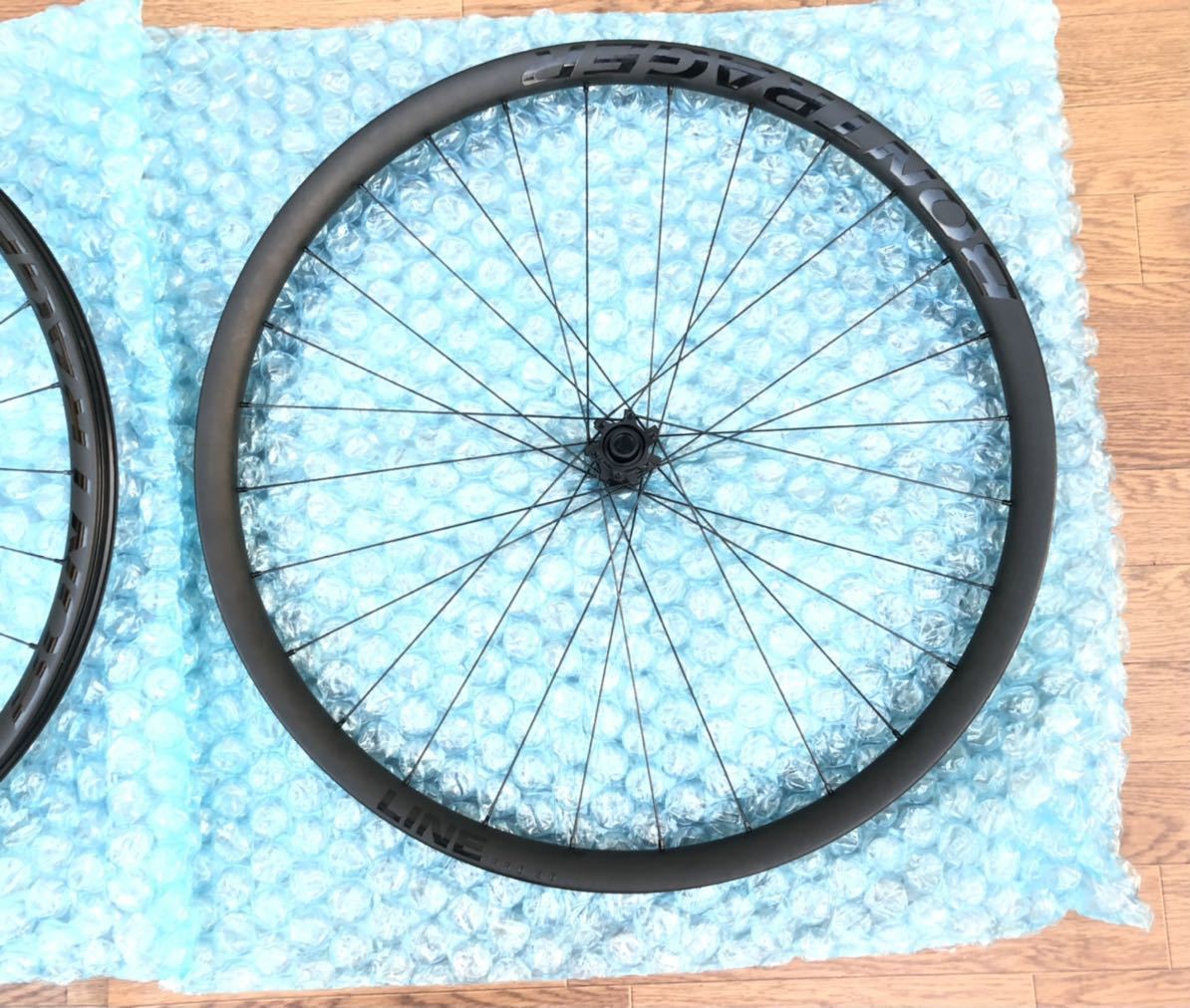 新車外し Bontrager Line Pro 30 前後セット フロント リア ボントレガー 29インチ カーボン ホイール mtb TLR Boost commencal META HT _画像3