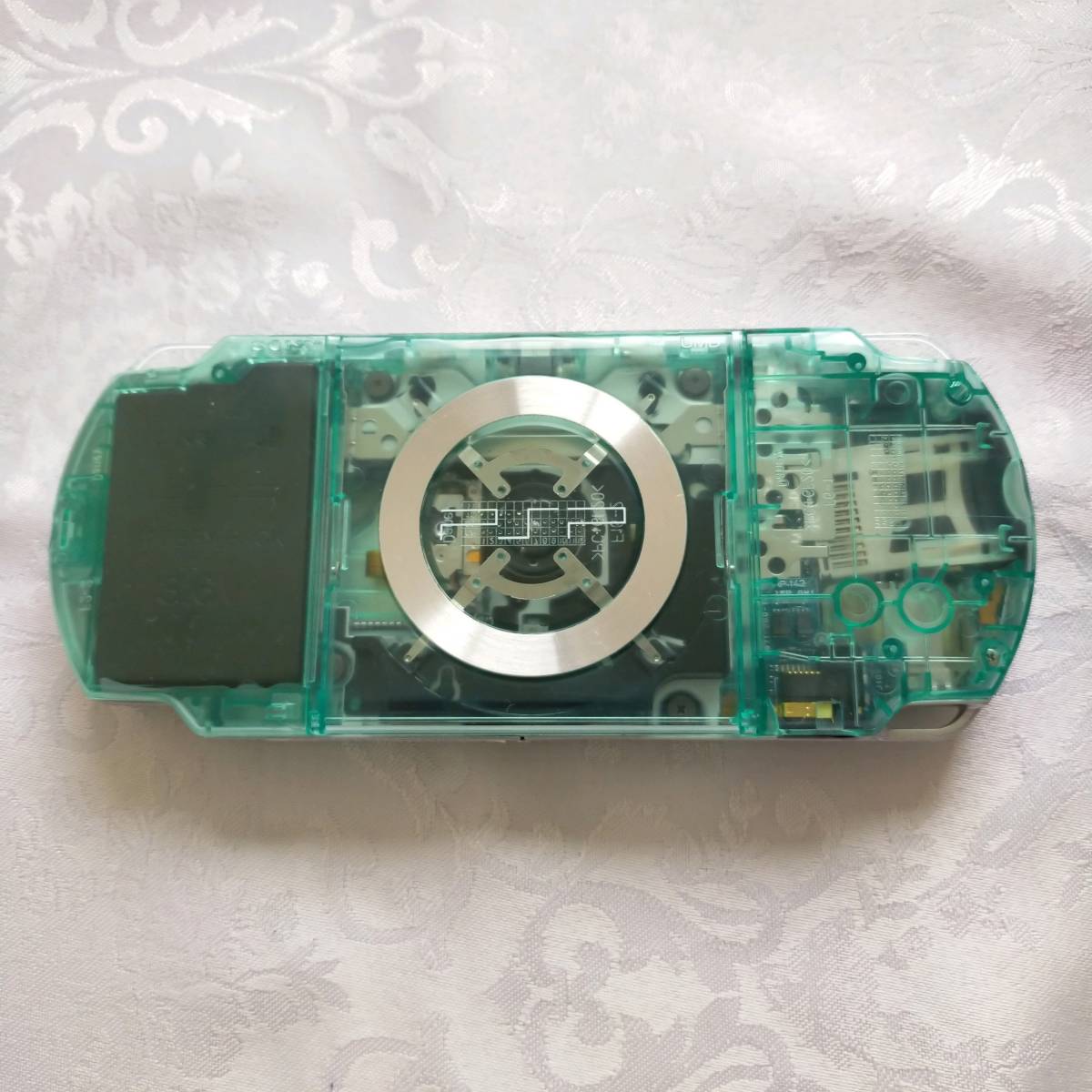 【美品】【カスタム】PSP 2000 すぐ遊べるセット(クリアグリーン)