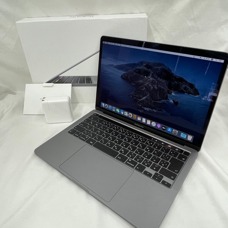 【ALAI3030】Apple　アップル　MacBook Pro　13インチ　シルバー　A2251　初期化済み　ケーブルなし　箱付き