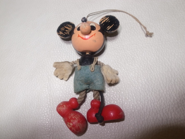 ■希少 美品 1960年代！木製＋フェルト生地 『ミッキーマウス』ぶら下げ用人形 高さ10.5ｃｍ