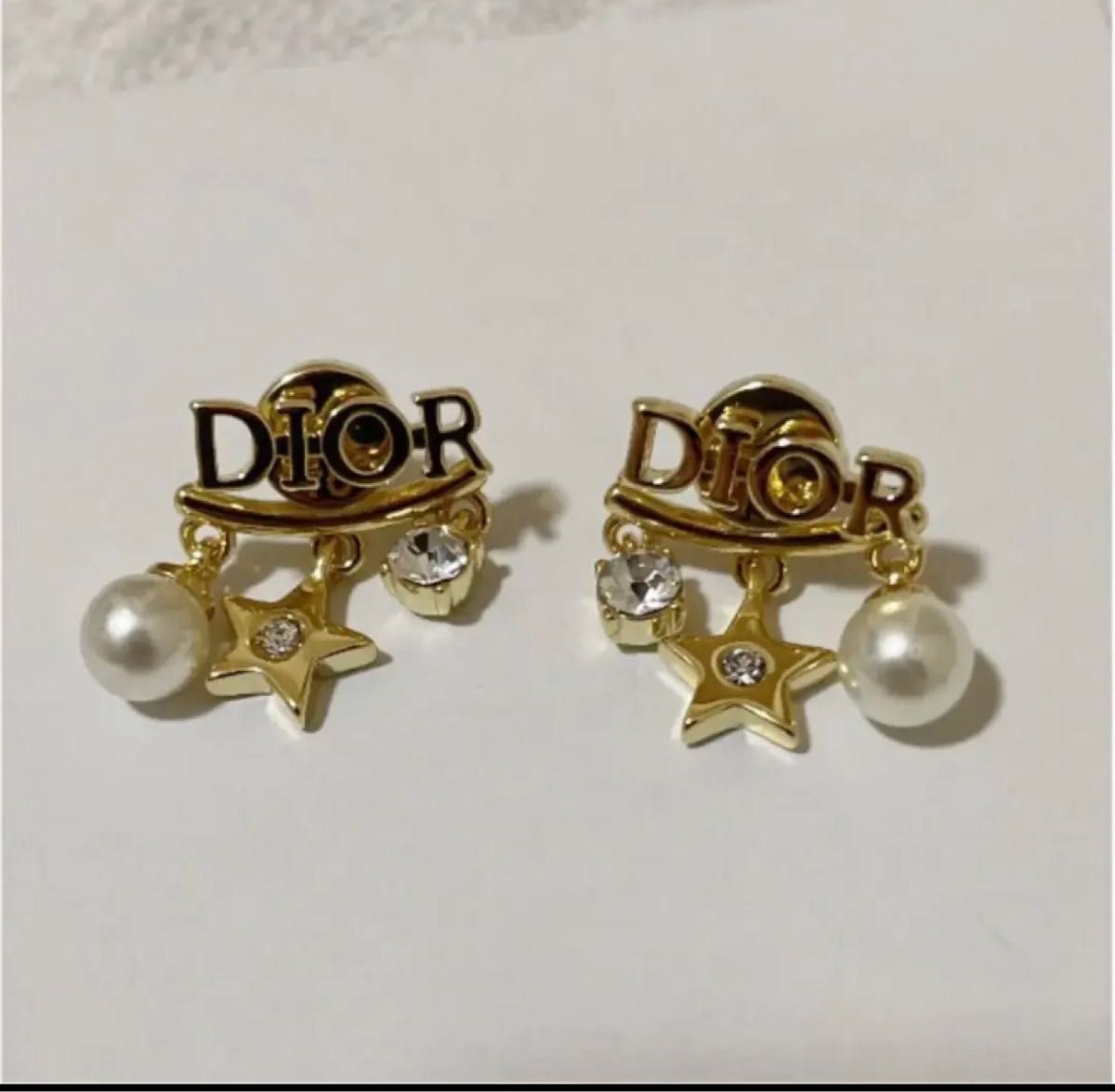 Christian Dior クリスチャンディオール ピアス 腕時計、アクセサリー