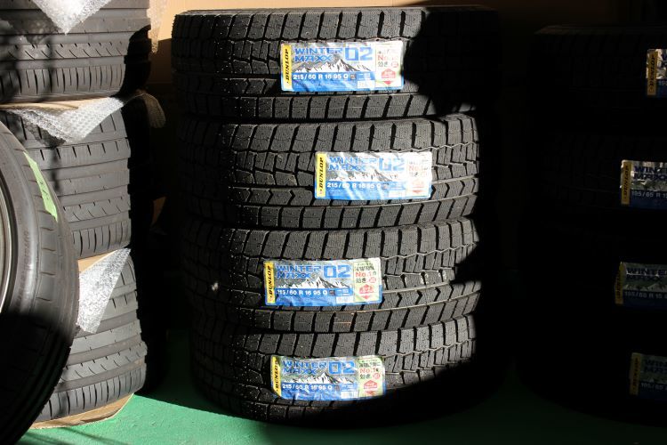 ダンロップ ウインターマックス 215/60R16 89Q 4本セット 19年46週