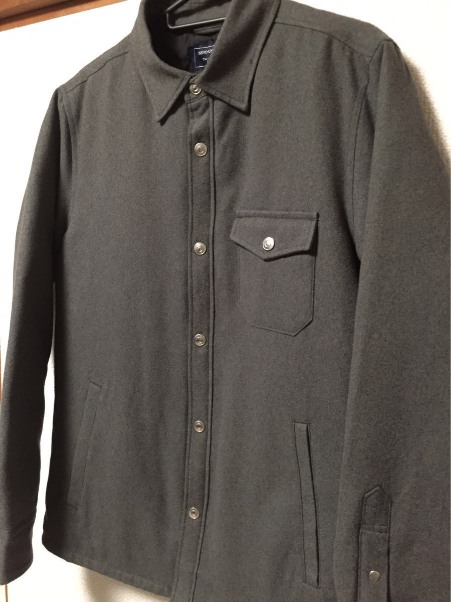 超美品『nano・universe』ナノユニバース 中綿ダウンシャツジャケット Mサイズ グレー 灰色×黒 ブラック ウール ダウンジャケット