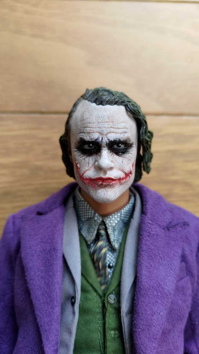 現品限り一斉値下げ! ホットトイズ 1/6 ジョーカー バットマン DX