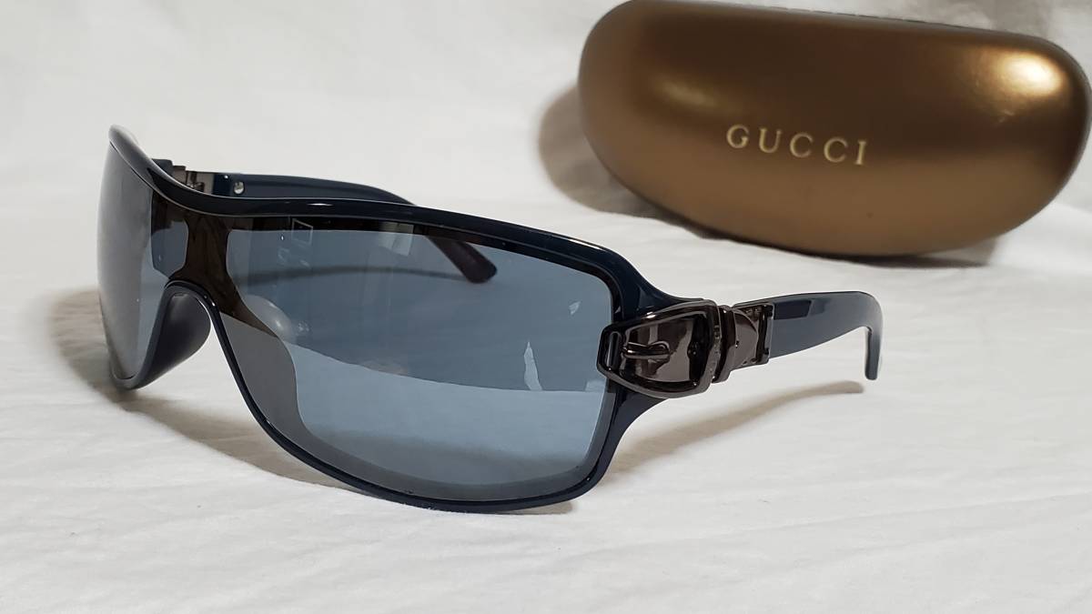 正規良品 レア グッチGUCCI メタルベルトバックル装飾 ロゴ シールドサングラス 濃青 グラマラスアイウェア ラグジュアリースポーツ 付属有の画像1