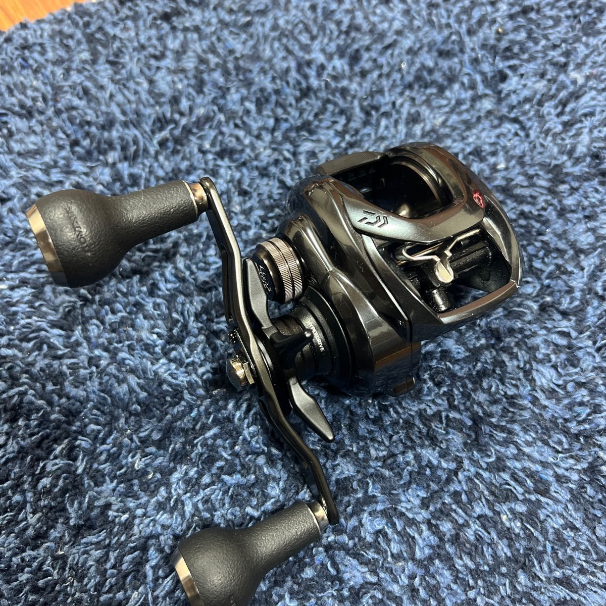 スタイリッシュシンプル タトゥーラ300xh | giulianacividanes.com.br