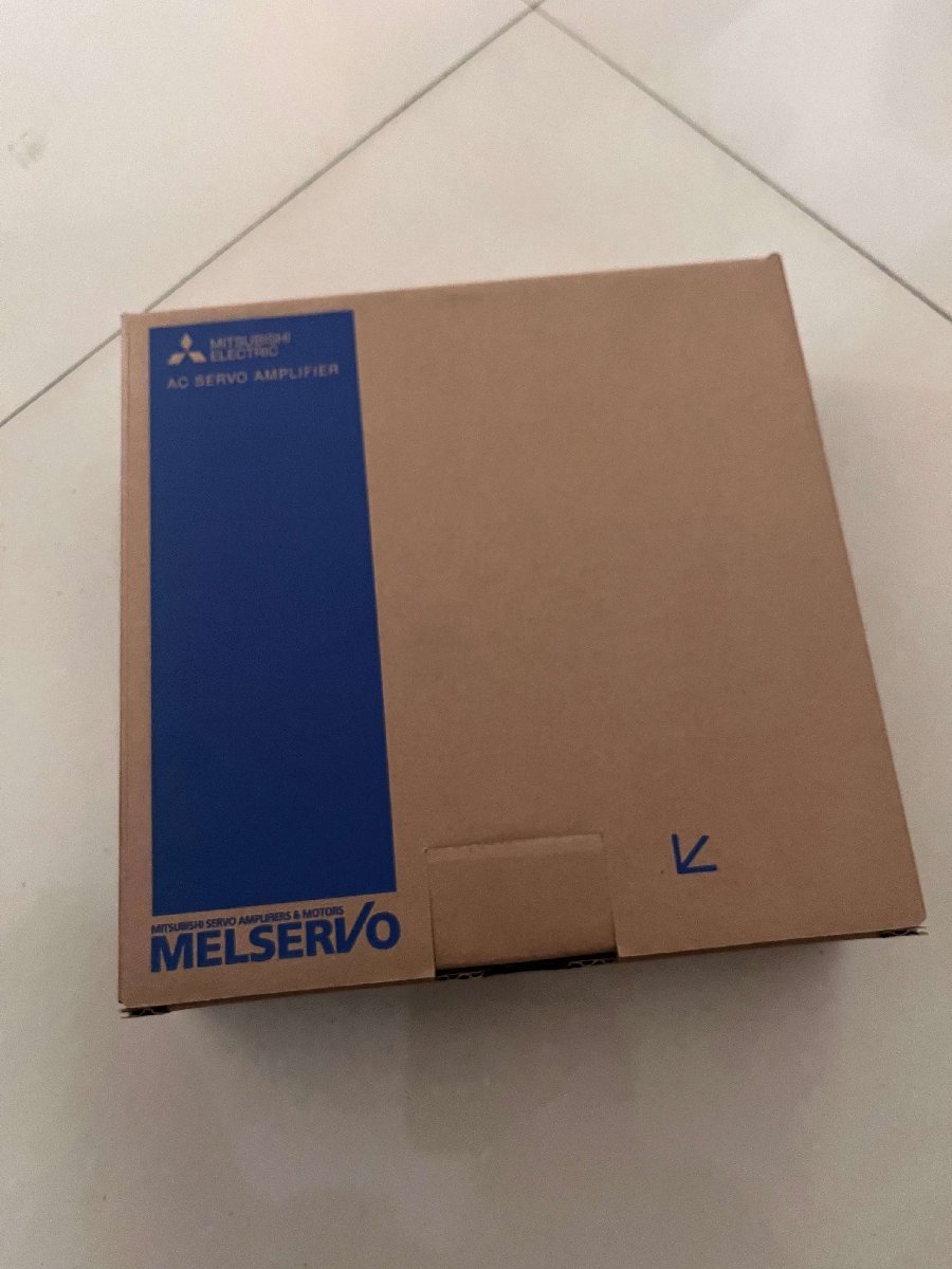 新品☆ 三菱電機 MITSUBISHI MR-J5-60G サーボアンプ 6ヶ月保証