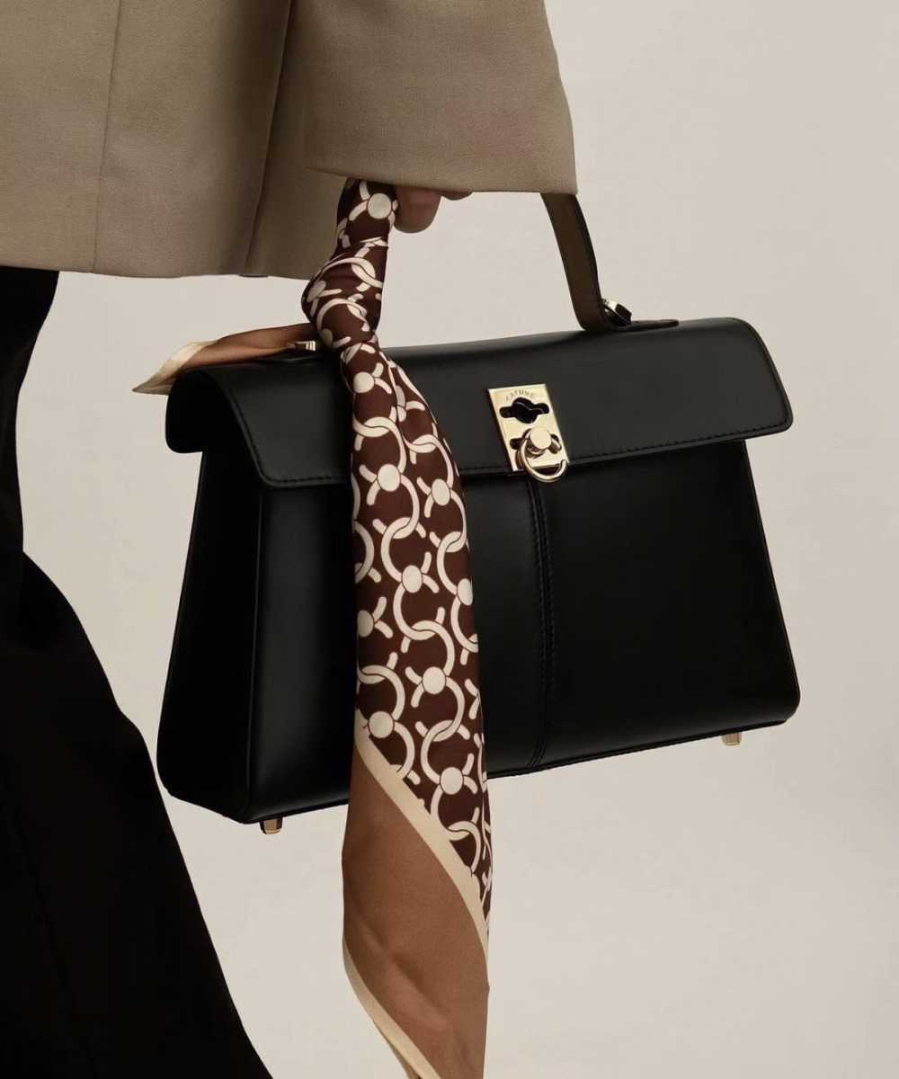 未使用美品トゥモローランド取扱CAFUNEカフネバッグSTANCE BAG STORY