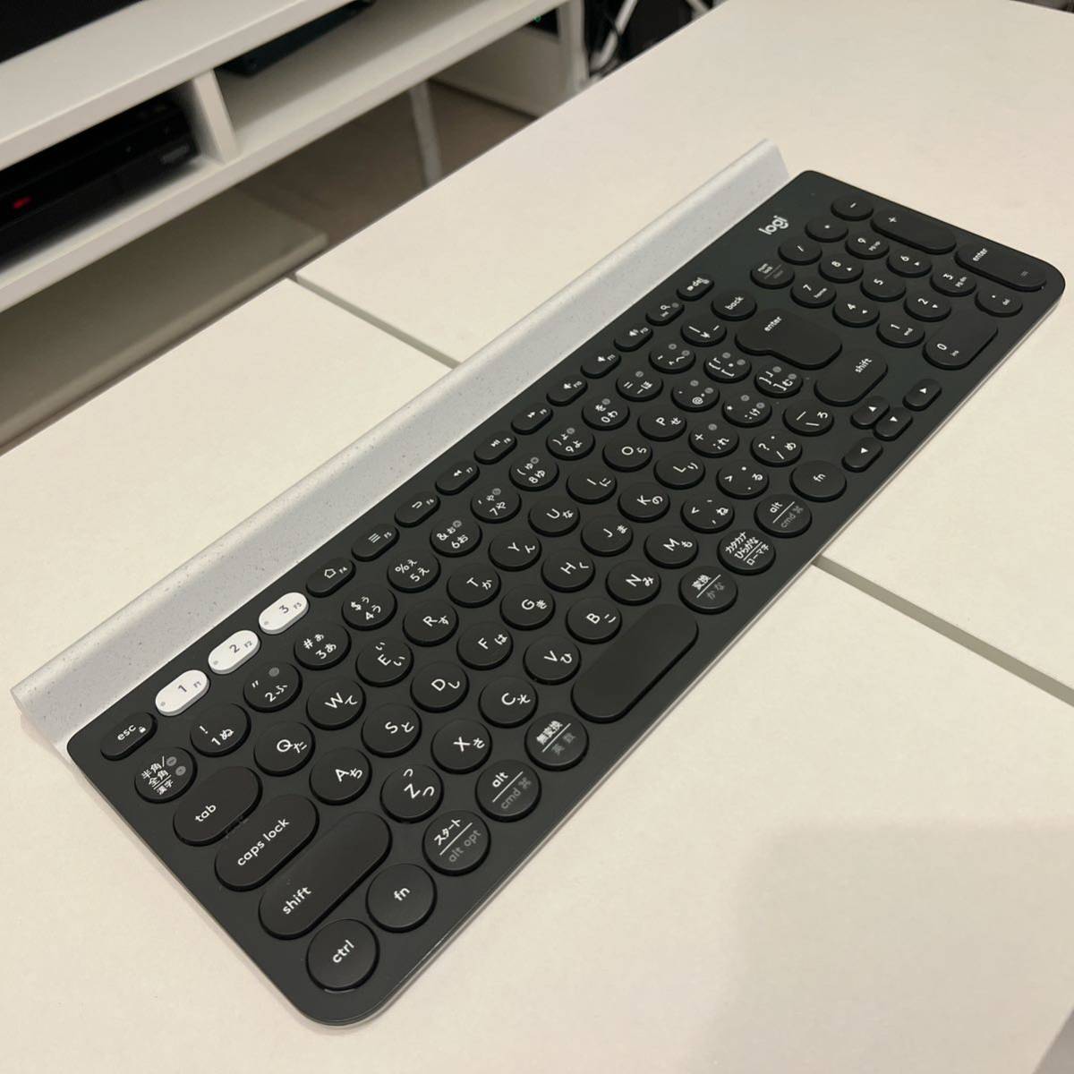 最大10%OFFクーポン ロジクール ワイヤレスキーボード K780 Bluetooth Unifying ワイヤレス 無線 キーボード windows mac Chrome iOS Android 国内正規品 2年間無償保証 ロジクール ワイヤレスキーボード K780 Bluetooth Unifying ワイヤレス 無線 キーボード windows mac Ch