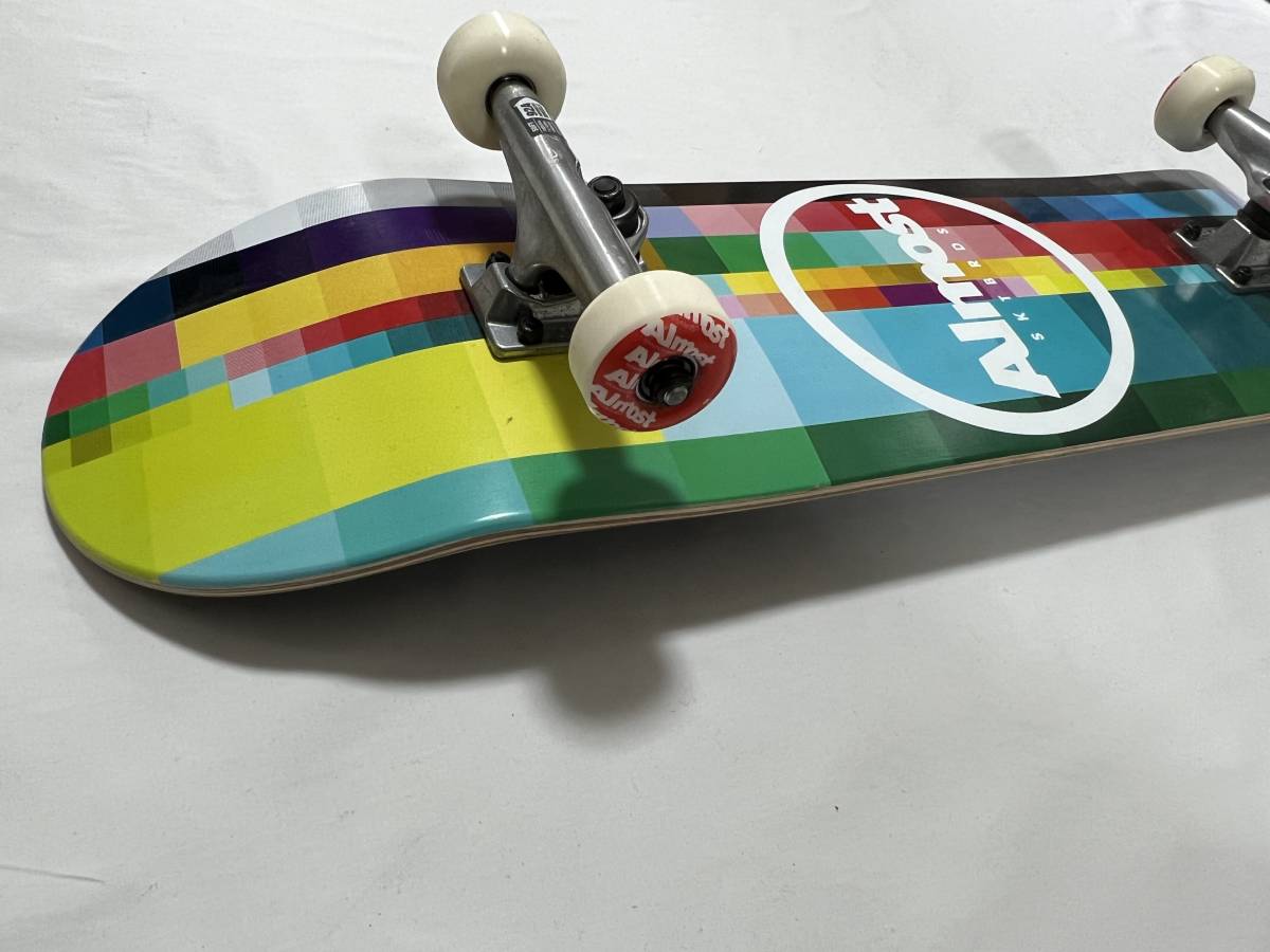最終値下【新品】ALMOST スケボー 完成品 8.25 RASTERIZED オルモスト