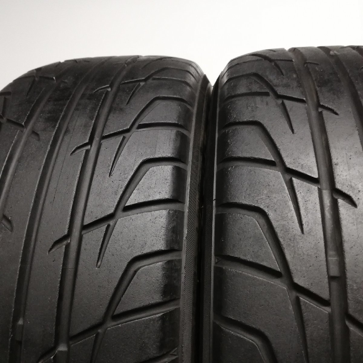 ◆本州・四国は送料無料◆ ＜訳アリ特価！ 希少ノーマル 2本＞ 205/55R16 ヨコハマタイヤ GRANDPRIX M7R 80% レクサス_画像3