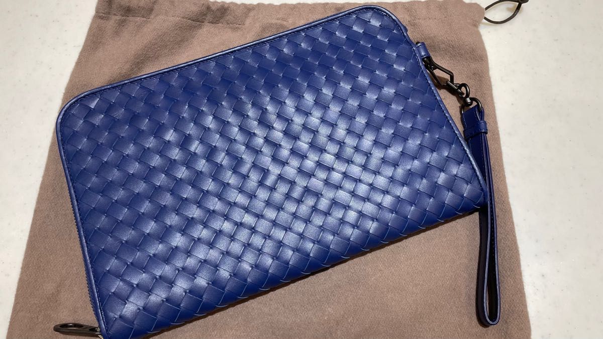 BOTTEGAVENETA ボッテガヴェネタ セカンドバッグ イントレチャート クラッチバッグ メンズファッション バッグ BOTTEGAVENETA ボッテガヴェネタ セカンドバッグ イントレチャート クラッチバッグ メンズファッション バッグ