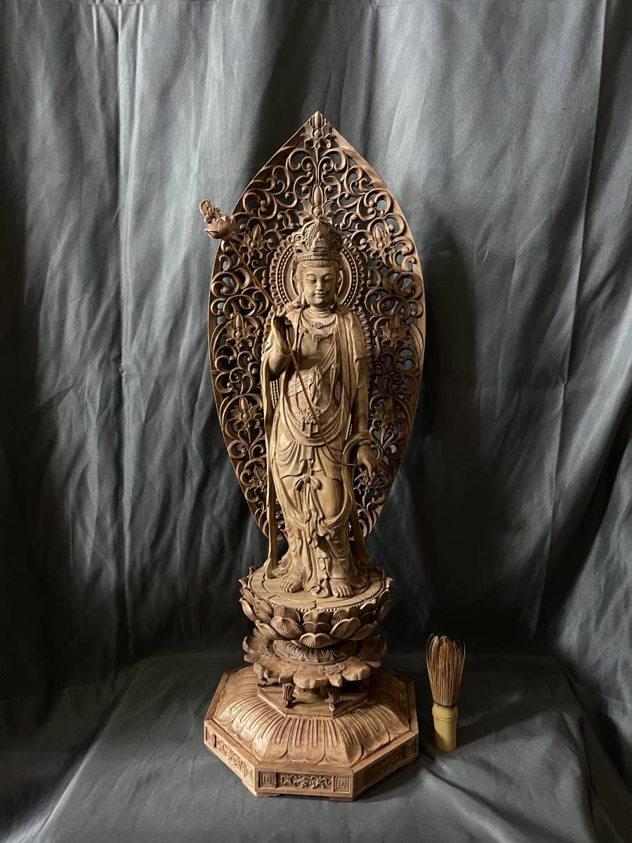 大型 高61cm 井波彫刻 仏教工芸品 総楠製 極上彫 木彫仏像 月光観音