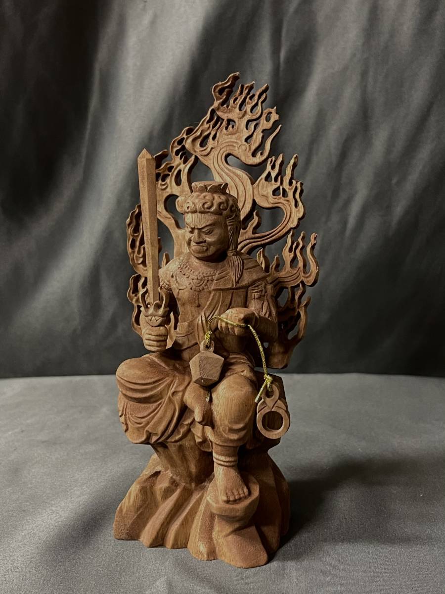 井波彫刻 仏教工芸品 総楠製 極上彫 木彫仏像 倶利伽羅不動明王座像 