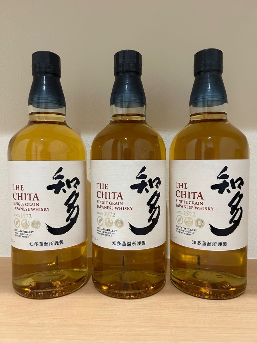 軽量+ストレッチ性+吸水速乾 サントリー ウイスキー 知多 700ml 3本