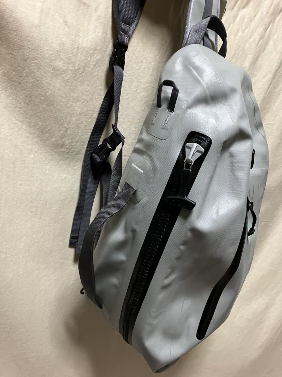 美品 patagonia ストームフロント スリング ストームサージ 廃番 美品 patagonia ストームフロント スリング ストームサージ 廃番