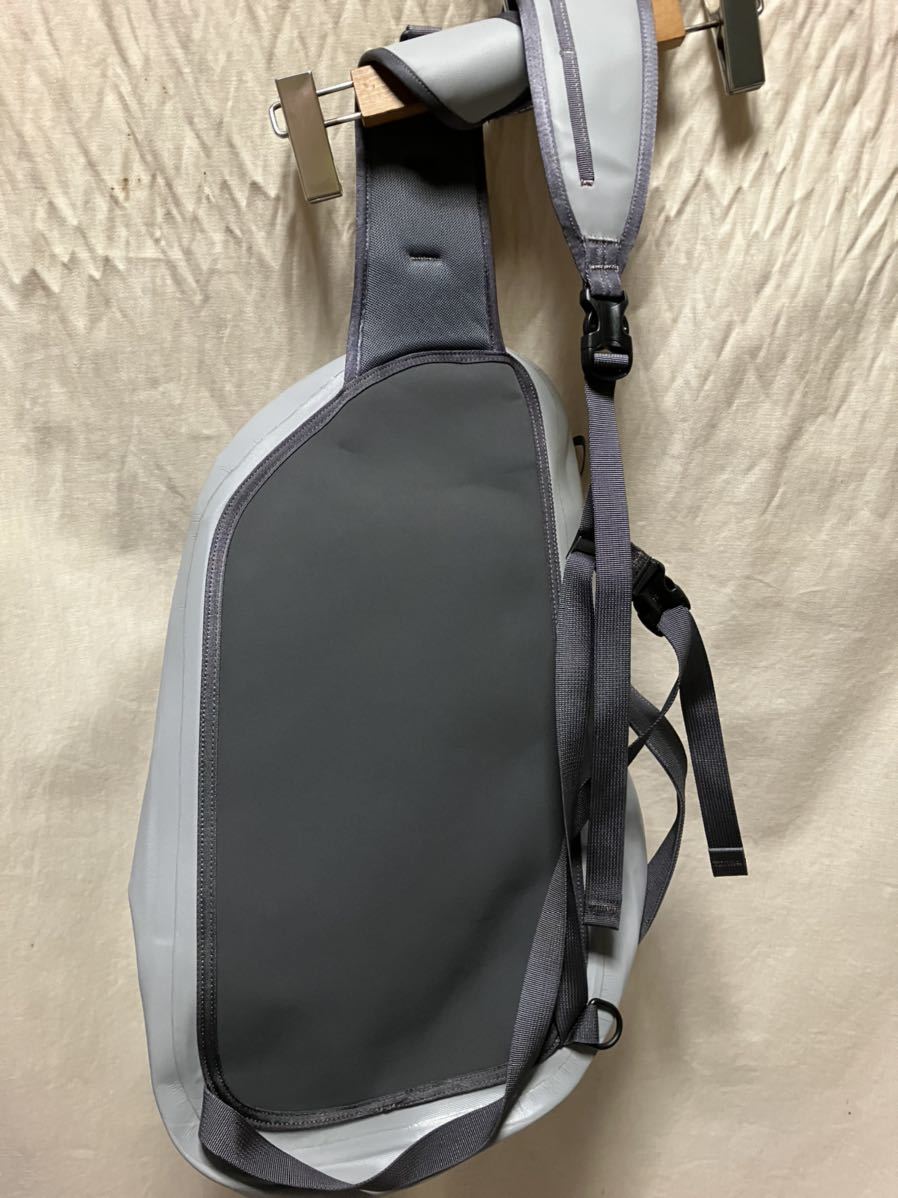 美品 patagonia ストームフロント スリング ストームサージ 廃番 美品 patagonia ストームフロント スリング ストームサージ 廃番