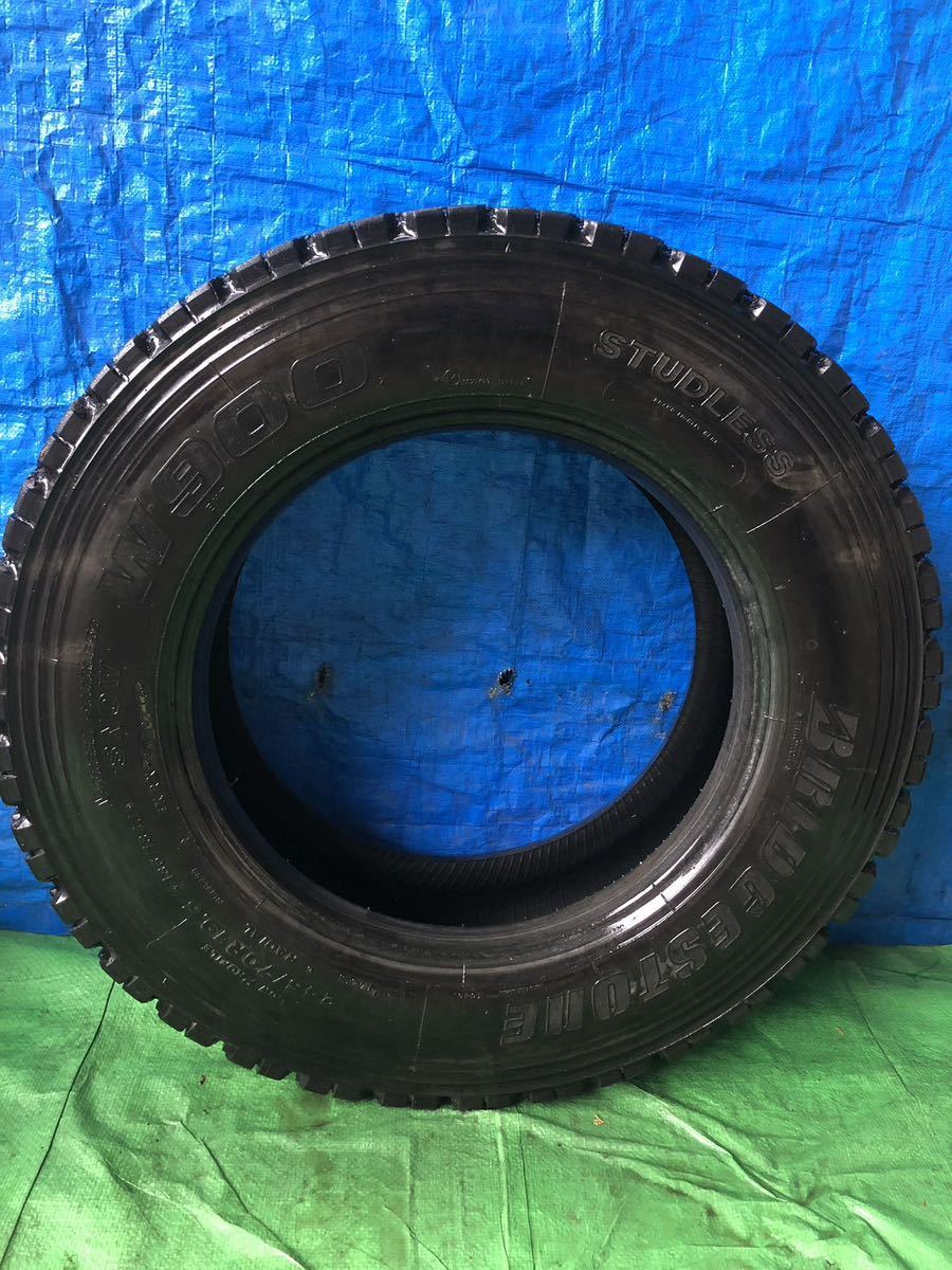 245/70R19.5 136/134J ブリジット　W900 スタッドレス　2本 9mm〜10mm 送料無料_画像7