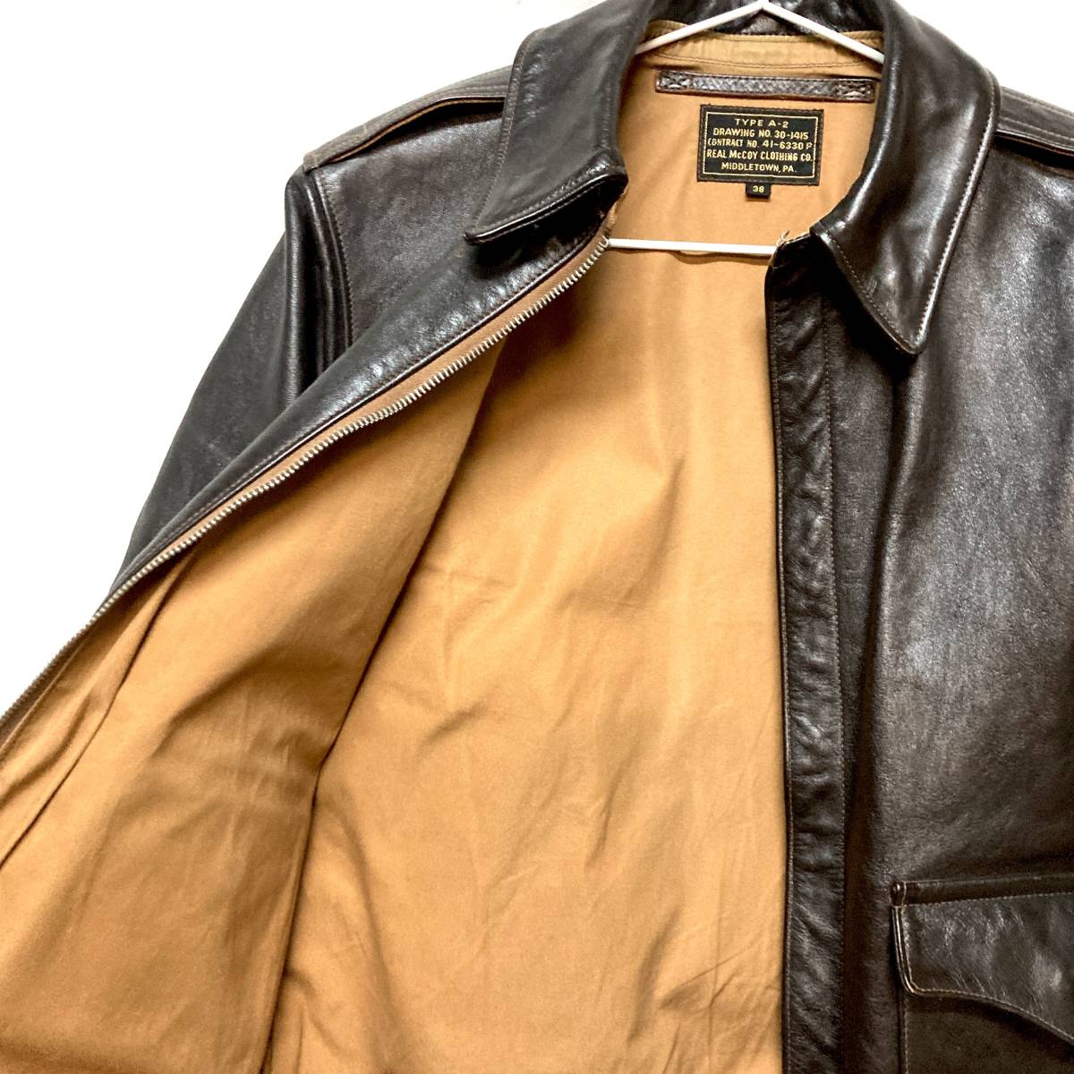 美品】 リアルマッコイズ TYPE A-2 REAL MCCOY ジャケット 美品】 リアルマッコイズ TYPE A-2 REAL MCCOY ジャケット