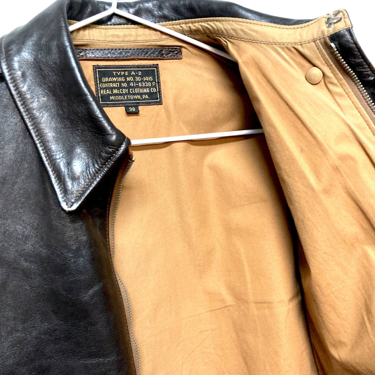美品】 リアルマッコイズ TYPE A-2 REAL MCCOY ジャケット 美品】 リアルマッコイズ TYPE A-2 REAL MCCOY ジャケット