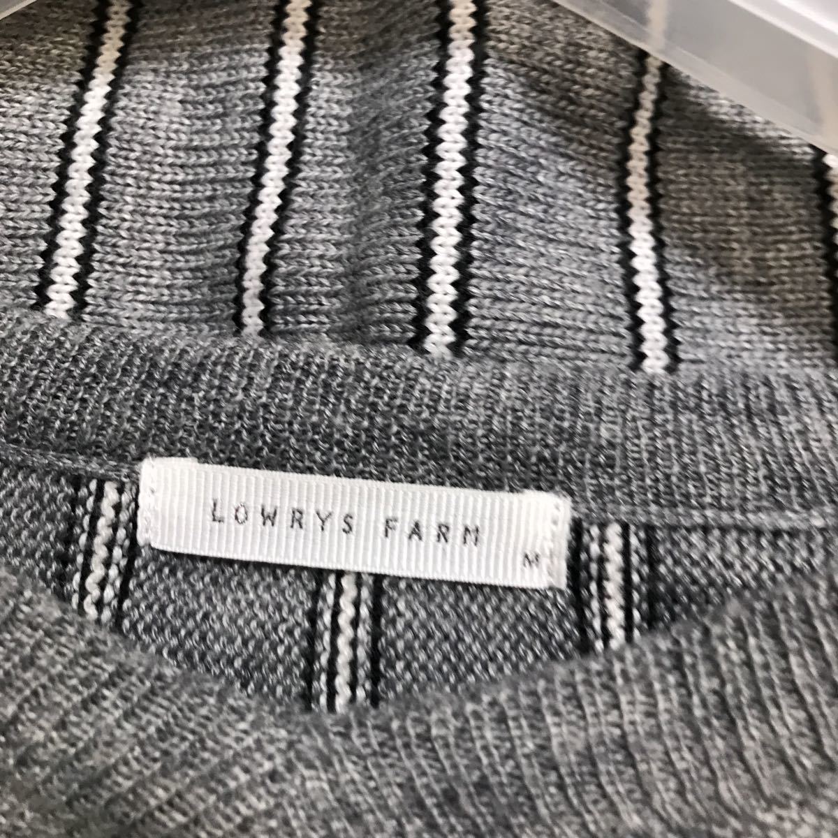 [ б/у ]LOWRYS FARM Lowrys Farm V шея свитер размер M