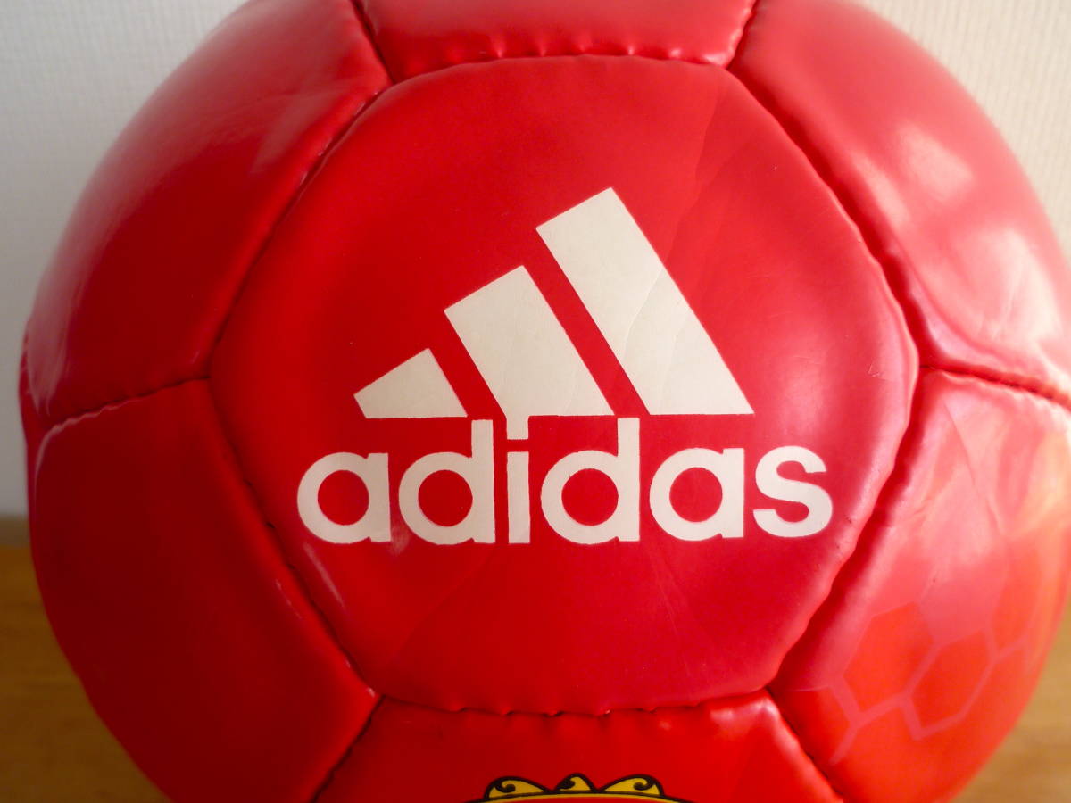 MANCHESTER UNUTED マンチェスターユナイテッド　adidas サッカーボール　4号球〈 JFA認定 〉レッド　手縫い　美品_画像6