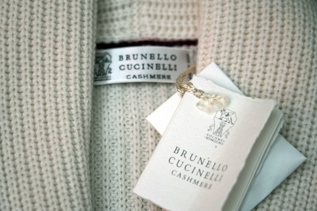  new goods * Brunello Cucinelli BRUNELLO CUCINELLI 2018AW collection thick bar Gin wool cashmere silk rib knitted cardigan (50)