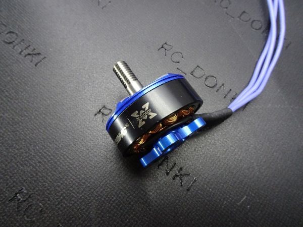 HOBBYWING XRotor 2207 2650KV light weight brushless motor middle empty titanium alloy made shaft 30405121