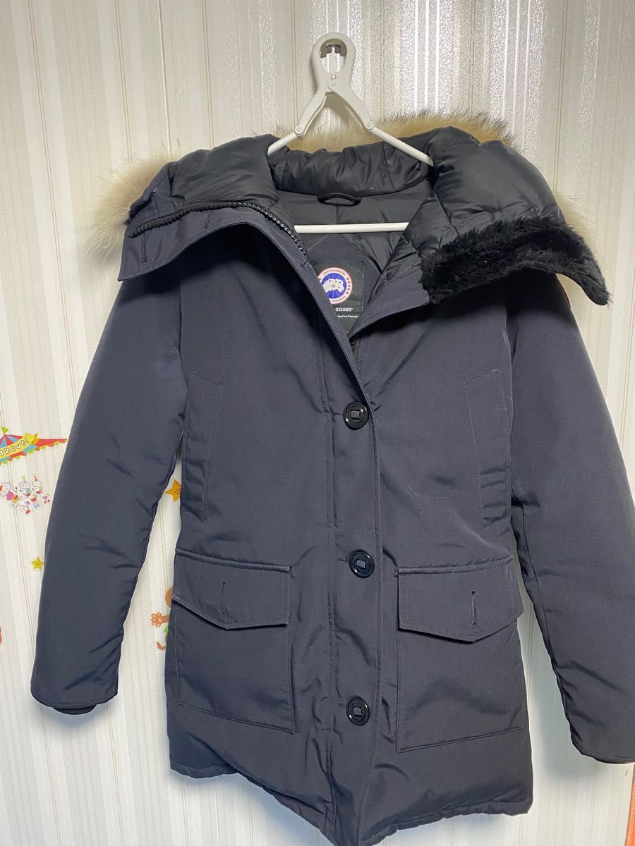 CANADA GOOSE カナダグース ダウンジャケットMサイズ レディース