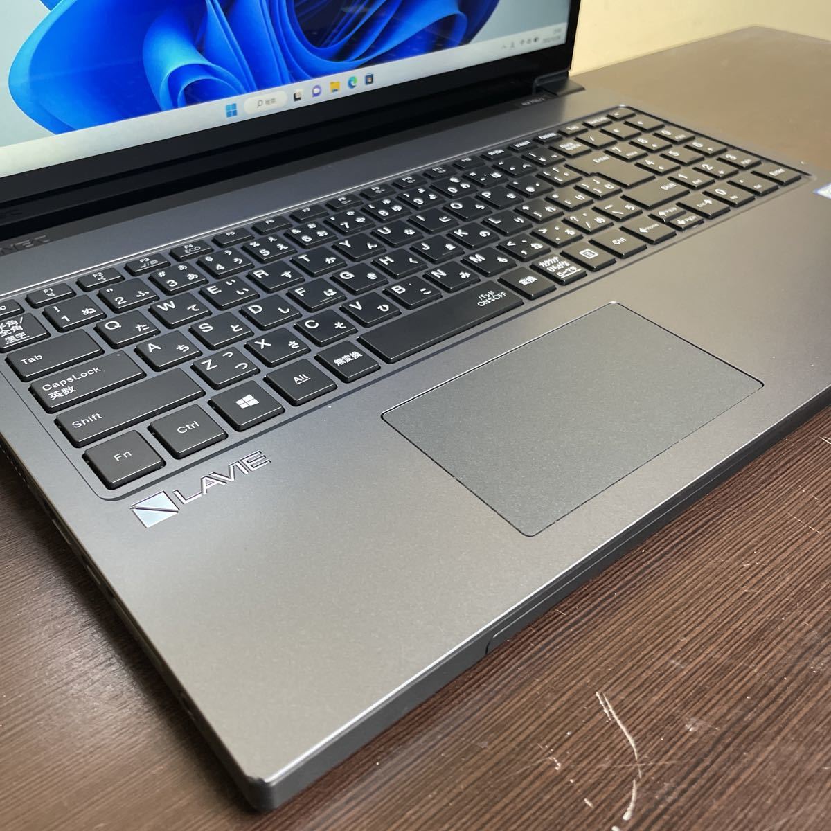 アウトレット送料無料 NEC 【メモリ16GB✨新品大容量SSD1TB✨】NEC製
