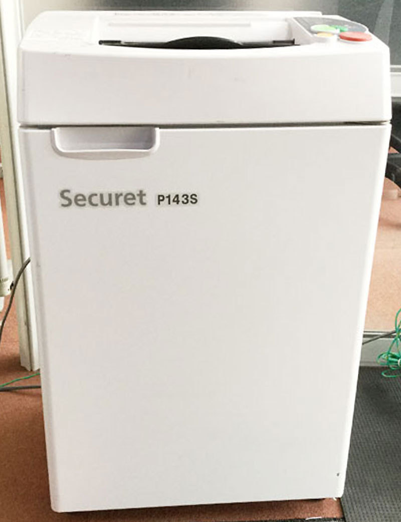  used shredder Securet P143S A4 correspondence chip size . small security valuing type stone . factory made * with guarantee * Honshu free shipping *F07797