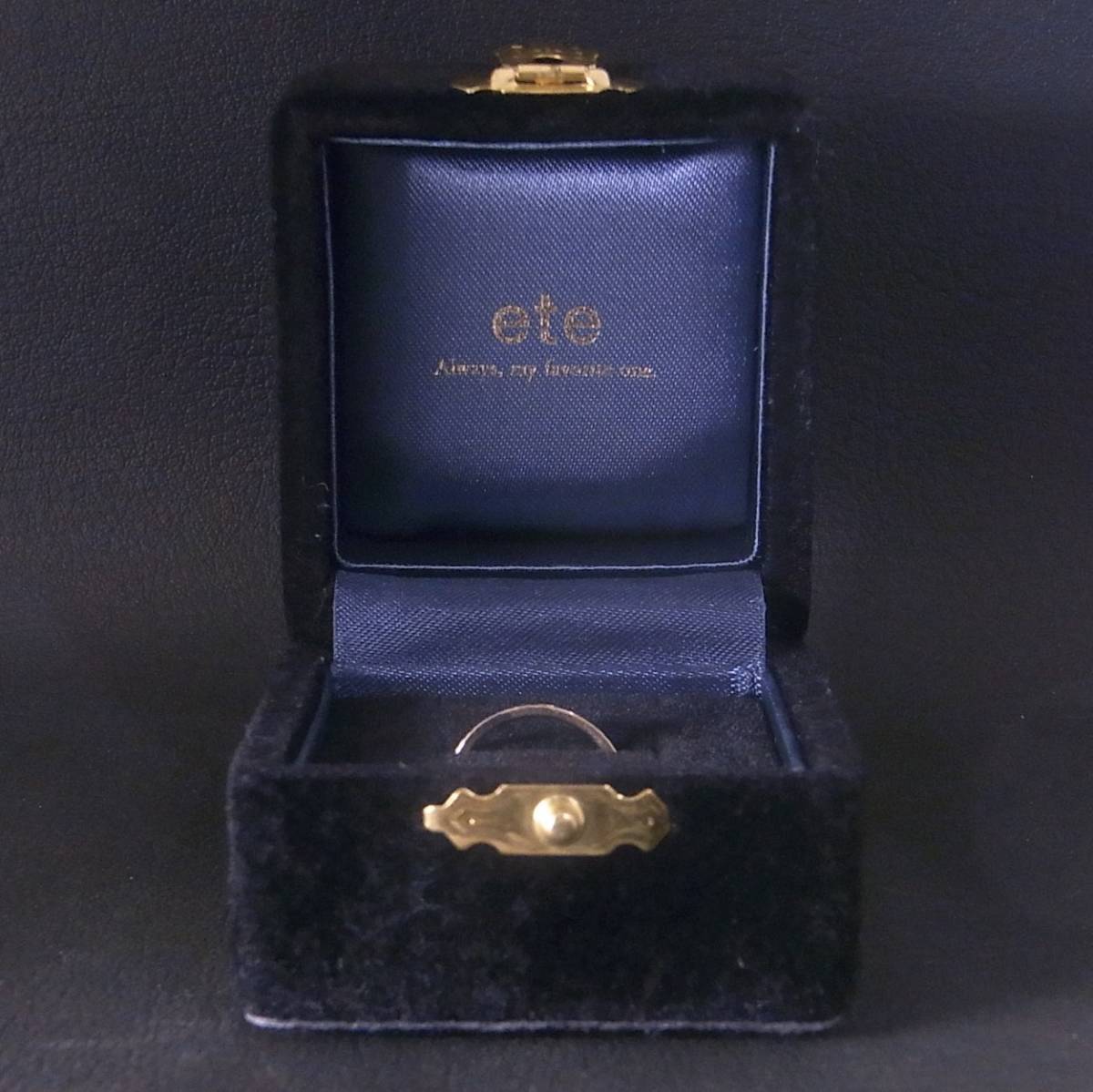 新品同様 美品 ete エテ K10YG イエローゴールド ダイヤモンド 指輪 リング 3号 ピンキーリング 0.6g ジュエリーボックス
