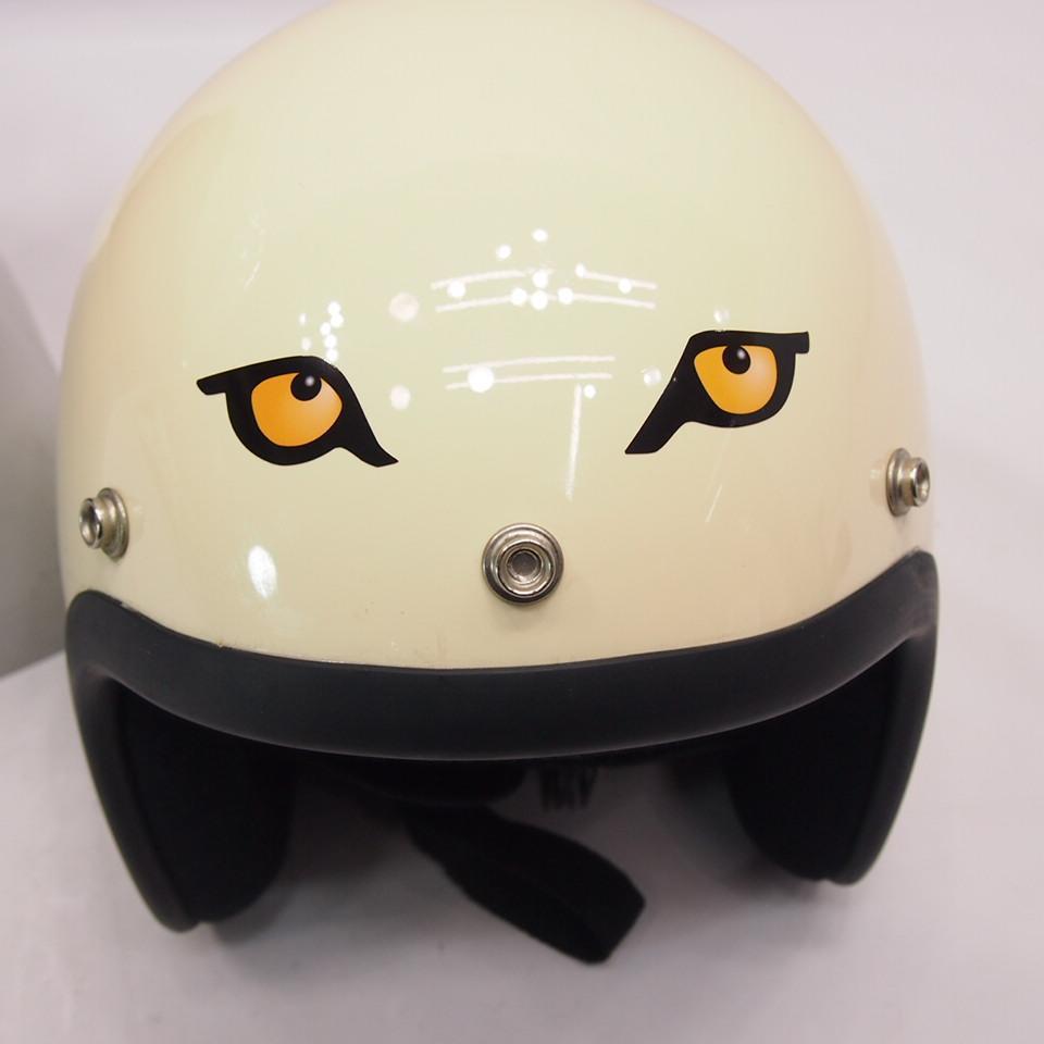 ワンポイント ヘルメット汎用「チーターアイ」ステッカー 黄色 アニマル ネコ科 チーター おもしろ かっこいい_画像3
